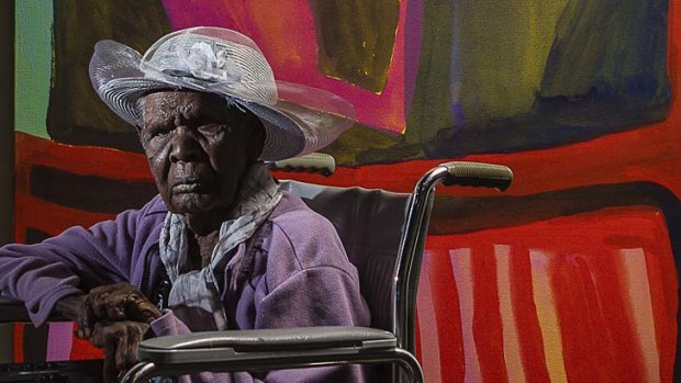 Overall winner of the National Aboriginal and Islander Art Award, Jukuja Dolly Snell, 82.