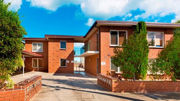 1A Spray Street, Parkdale, has sold at auction for $3.26 million.