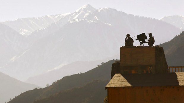 US soldiers at a watchtower near the Pakistan border.