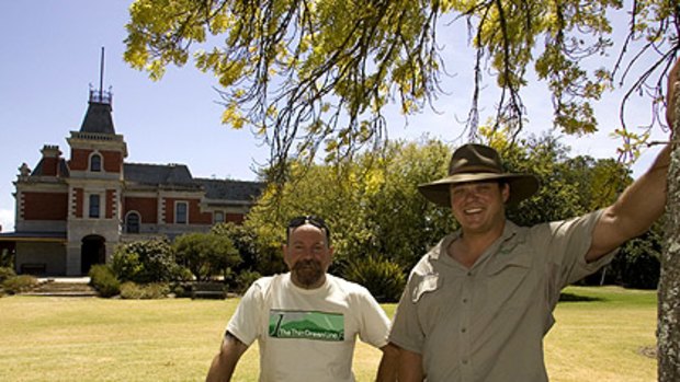 Sean Willmore (right) with mate Terrey McMillan.