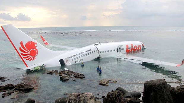 A Lion Air Boeing 737 crash landed earlier this year, but the passengers escaped safely.