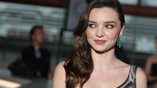 Miranda Kerr ... signs up with a new modelling agency.