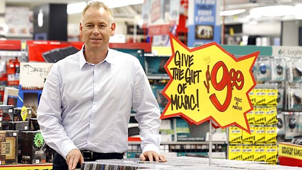 JB Hi-Fi chief Terry Smart to retire