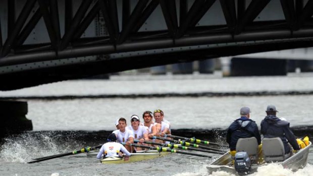Oar inspiring &#8230; the Sydney University eight, superbly coxed by Will Raven, were forced to fight hard as they beat Melbourne University by just two inches in Melbourne.