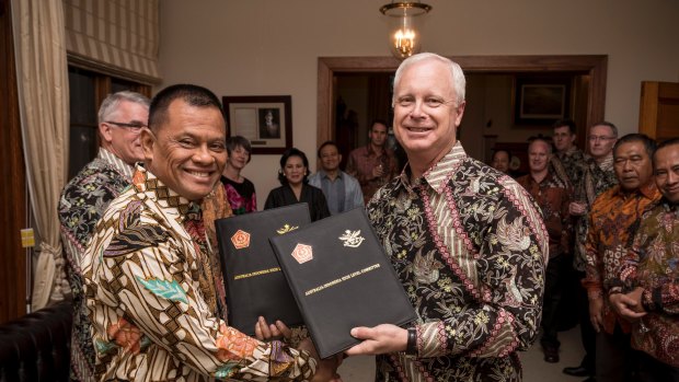Happier times: Indonesian military commander General Gatot Nurmantyo and Australian Defence chief Air Marshal in October. 