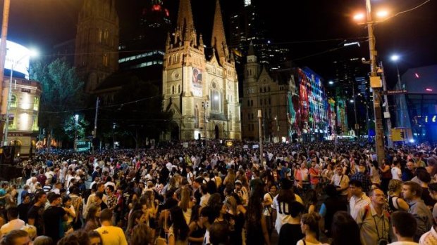 Foot traffic was kept moving along Swanston Street throughout the night.  Photograph Paul Jeffers The Age NEWS 21 Feb 2015