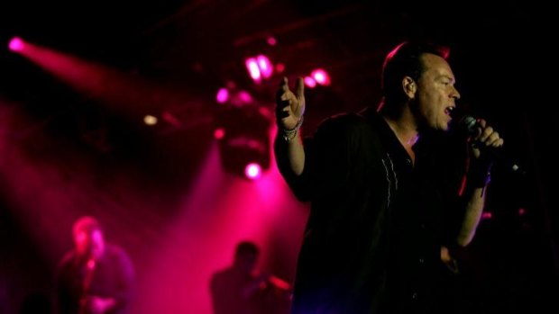 Former lead singer Ali Campbell can't use UB40 name. 