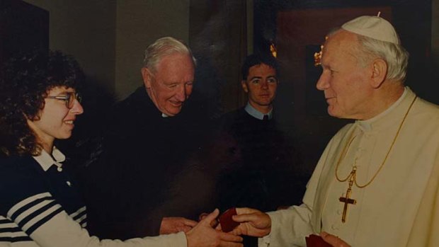 Stephanie Piper meets the Pope in the early '90s.