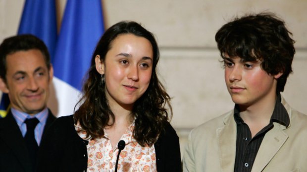Ingrid Betancourt's children, Melanie and Lorenzo, at the French presidential palace with Nicolas Sarkozy.