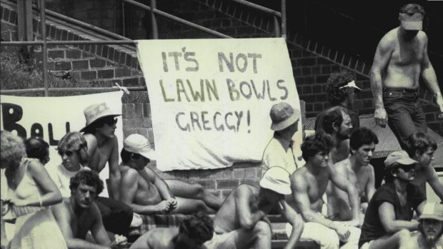 A sign for Greg Chappell's eyes at the SCG yesterday, referring to the controversial under-arm bowling incident in Melbourne on Sunday.