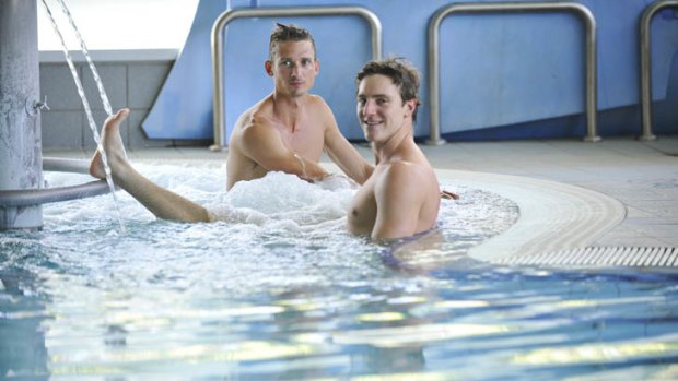 Emphasis on hydrotherapy ... relay swimmer Tomasso D'Orsogna and hurdler Brendan Cole at the AIS recovery centre, which will be replicated in London.