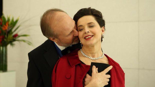Isabella Rossellini and William Hurt in Late Bloomers.