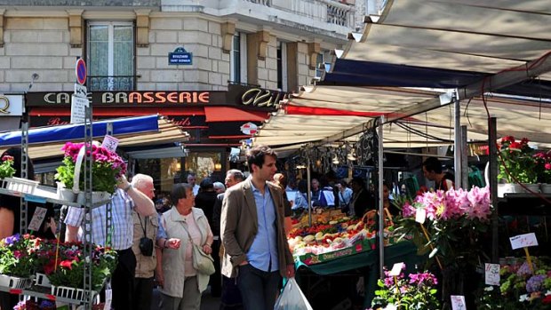 Paris's oldest tri-weekly market ... Marche Maubert.