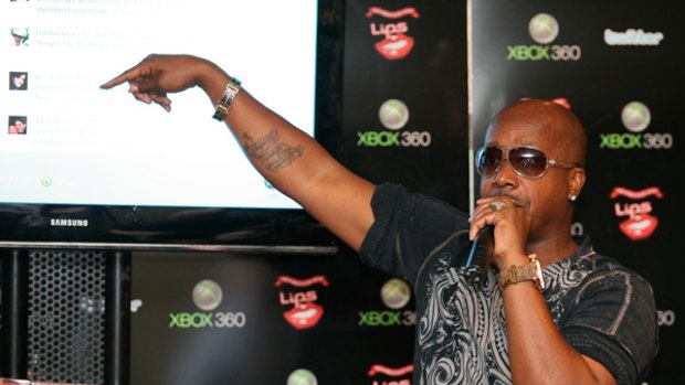 MC Hammer discusses his passion for Twitter in Sydney.