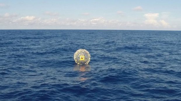 Rescued ... marathon runner Reza Baluchi was attempting a bizarre, 1600-kilometre crossing from Florida to Bermuda inside an inflatable bubble.