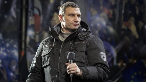"Talks will continue": Opposition leader Vitali Klitschko speaks to anti-government protesters  in Independence Square, Kiev.
