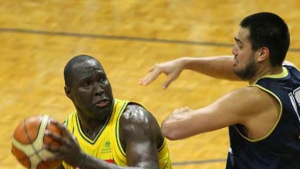 Nathan Jawai prepares to shoot for the Boomers against Argentina in Perth.