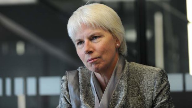 Westpac CEO Gail Kelly says conditions remain challenging for the banks, despite record profits and special dividends.