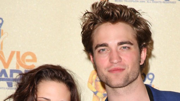 Official ... Actress Kristen Stewart and actor Robert Pattinson are an item.