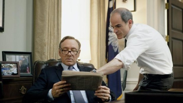 Michael Kelly, who plays the president's chief of staff in House of Cards, says its best to take a little walk during binge viewing of series.