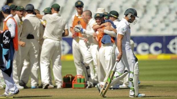 Australian players give Faf du Plessis a send-off following his dismissal on day five of the third Test in Cape Town.
