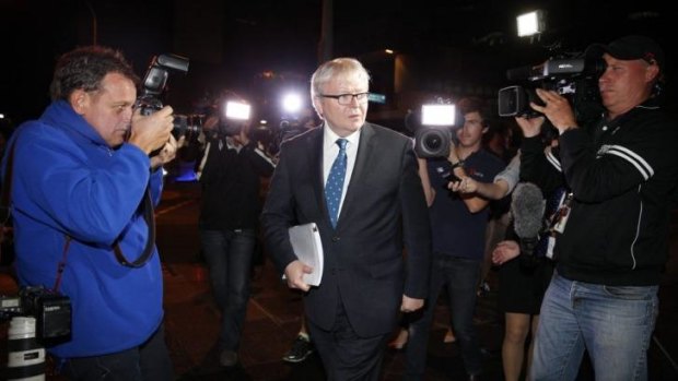 Former Prime Minister Kevin Rudd leaves the Home Insulation Inquiry at Brisbane Magistrates Court.