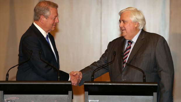 Shake on it: Palmer and former Gore during the joint press conference.