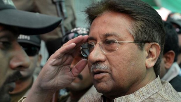  Pervez Musharraf has narrowly escaped an assassination attempt.