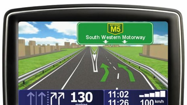 TomTom XL 340: carries features considered high end.
