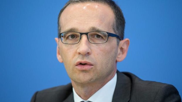 German justice minister Heiko Maas believes ex-NSA contractor Edward Snowden should cut a deal with the US government and return to US.