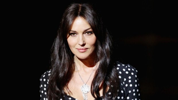 All natural ... Monica Bellucci prefers wrinkles to "plastic face".