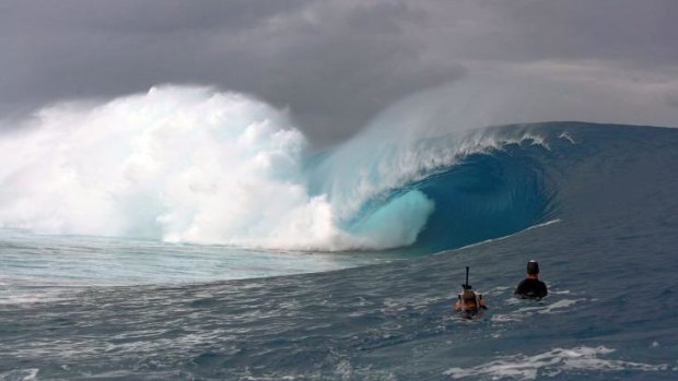 A pre-comp wipeout at Teahupoo left one surfer with a fractured skull.