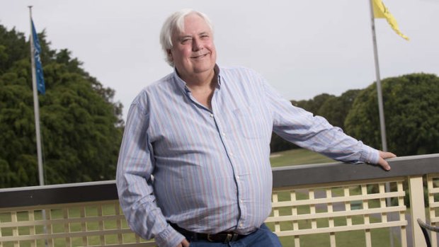 Palmer United to join with Coalition to scrap carbon tax: Clive Palmer.