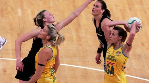 Natalie Medhurst with the ball, playing for Australia last year.