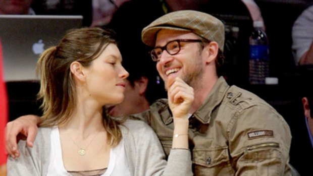 Differences resolved ... Jessica Biel and Justin Timberlake.