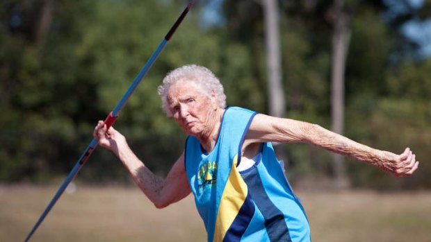 Ruth Frith, then aged 100, throwing a javelin in 2009.