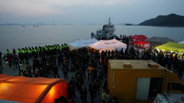 The rescue operation for the sunken ferry continues in Jindo.