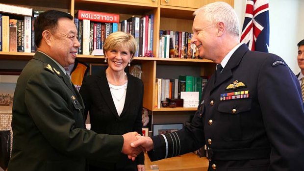 Foreign Minister Julie Bishop introduces General Fan Changlong to Air Chief Marshal Mark Binskin.