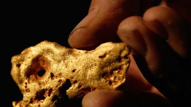 A heritage lost... residents of a Californian mining community are left shocked after thieves steal a historical gold display.