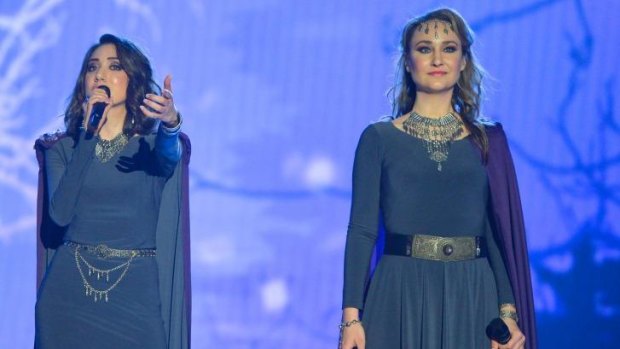 Mary-Jean O'Doherty (right) during Armenia's rehearsal for Eurovision.