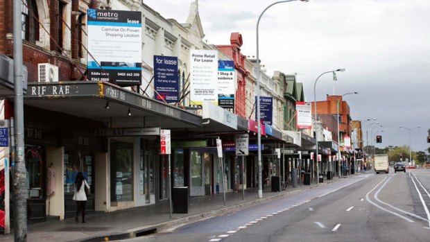 High rents driving retailers away: 89 shops on Oxford street are vacant, for lease or closing.