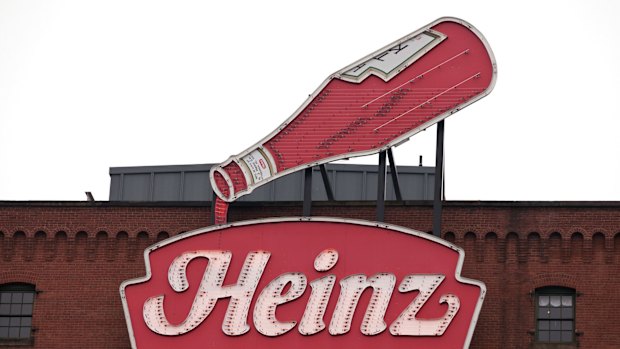 Despite his admission, Buffett says he has no plans to sell down his stake in Kraft Heinz. 