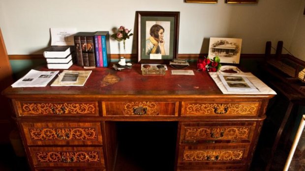 Writer's lair:  The  desk of author Henry Handel Richardson.