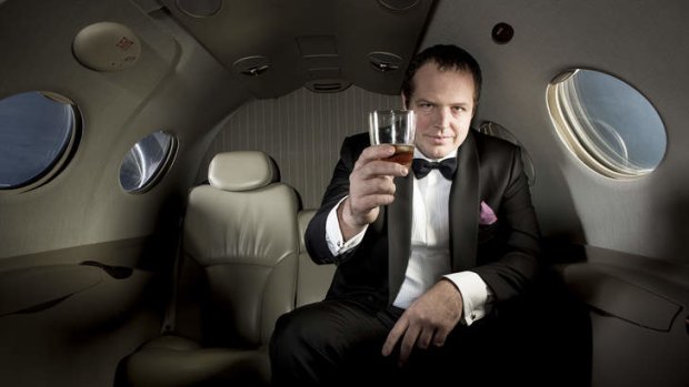 High-flyer: Dan Saunders was earning $700 a week as a barman before he discovered the ATM "loophole". Then, within five months, he spent almost $500,000.