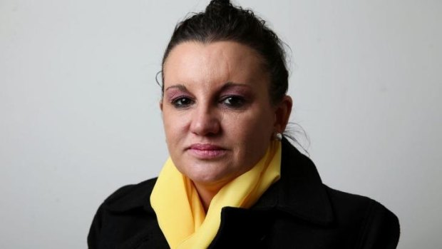 Senator Lambie expressed support for anti-burqa comments made by Liberal Senator Cory Bernardi.