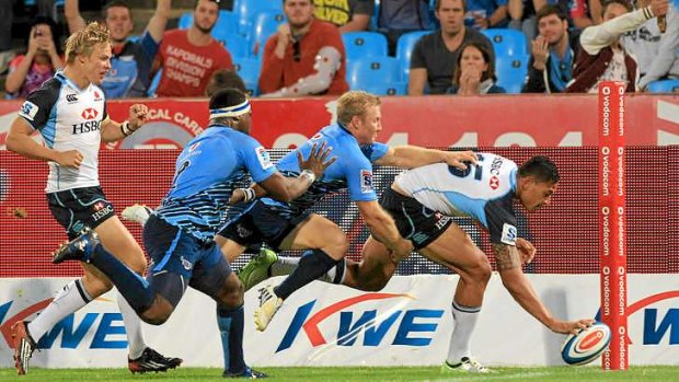 Israel Folau scores his fifth try in Super Rugby