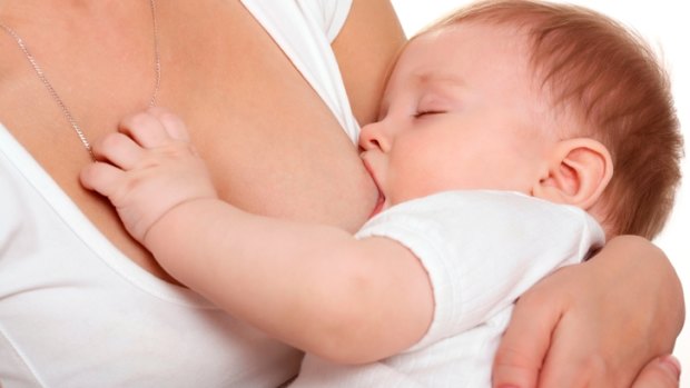 Babies use a variety of subtle cues to indicate they’re full. 