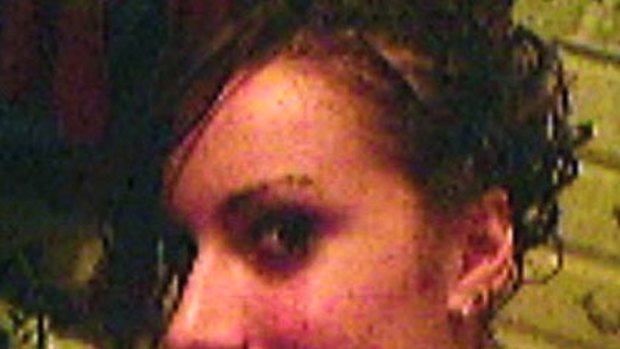 Police are looking into the 2006 death of Leanne Thompson.