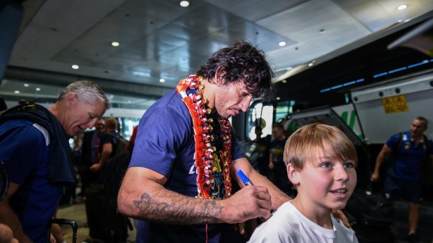 Big fan: Johnathan Thurston is well known for his service to fans of the game.