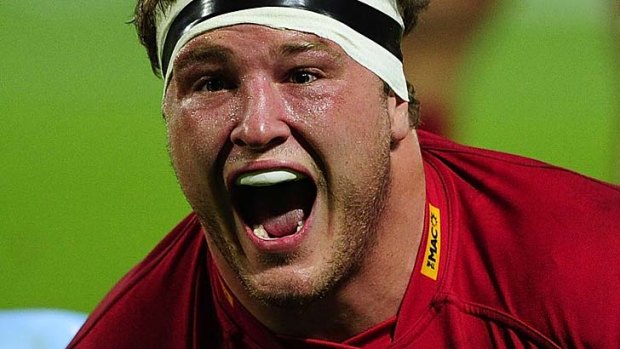 Queensland Reds front-rower James Slipper has won the club's Stan Pilecki Medal.